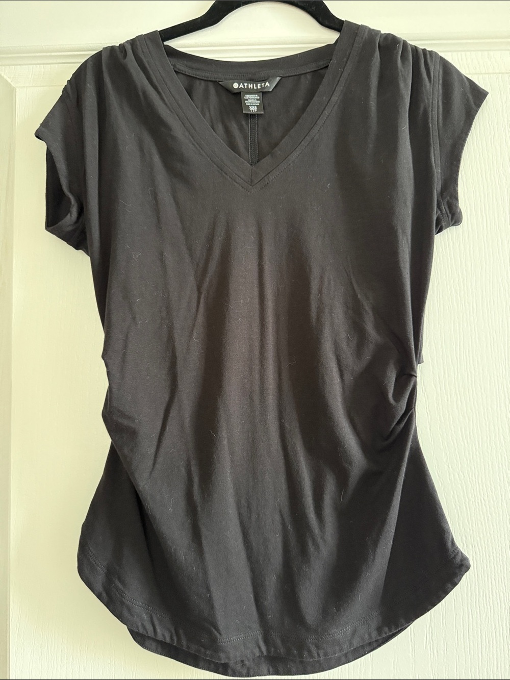Athleta Outbound V-Neck Short Sleeve Tee